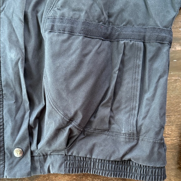 Lululemon Black Hooded Jacket Drawstring Waist Activewear Coat Womens Size 6 - Picture 5 of 10